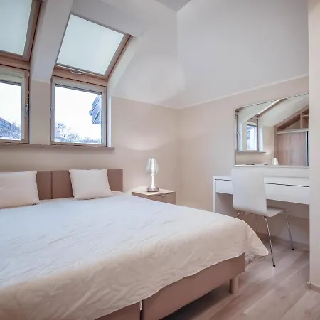 Lejlighed Na Wyspie - Zdrojowa 18 - Z Sypialnia - Parking